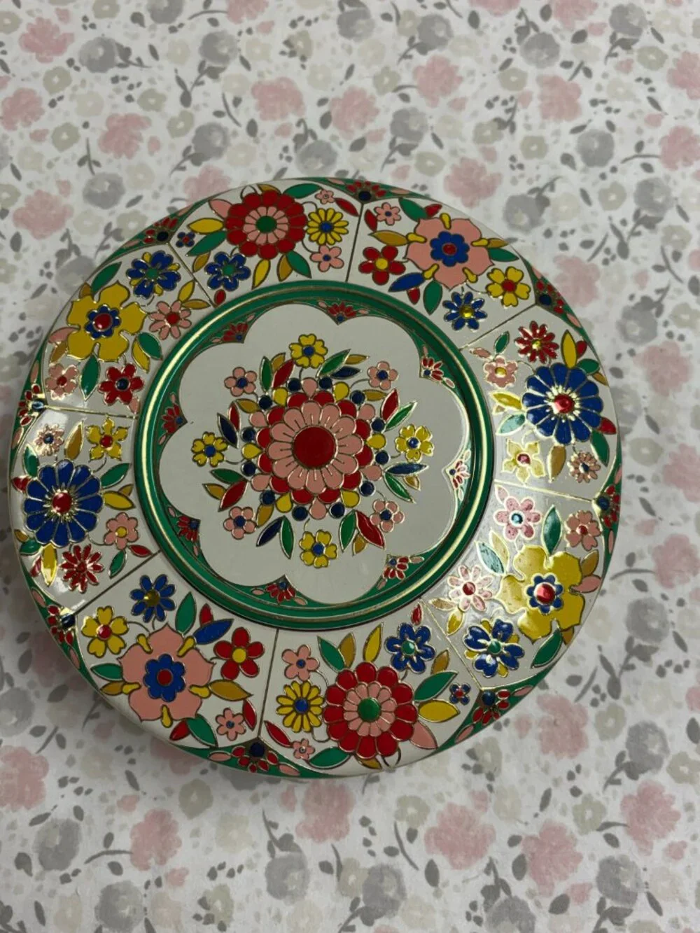 Vintage Decorative Tin - Made in Holland